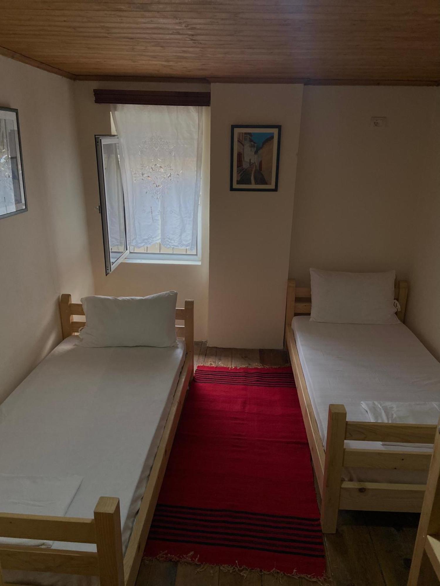 Teo'S Guest House Berat Kültér fotó