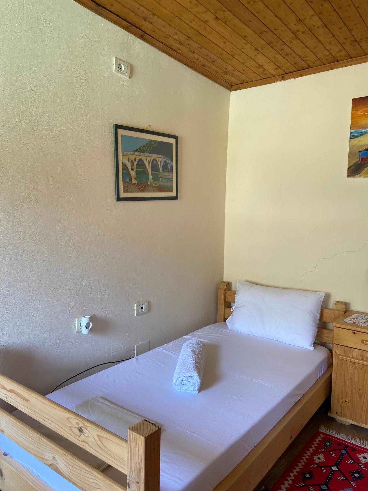 Teo'S Guest House Berat Kültér fotó